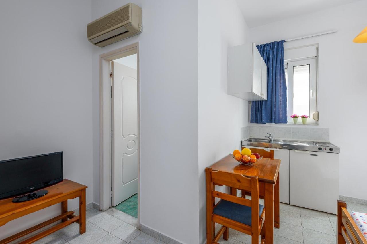 Iskas Evilion Apartamento Rhodes City Exterior foto